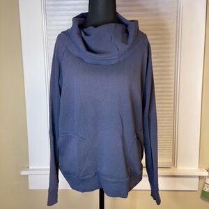 Vintage Patagonia Women's Indigo Cowl Neck thin sweatshirt. Size M, FLAWED.